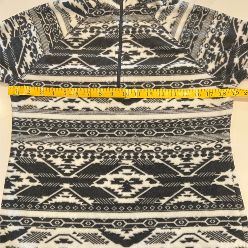 Eddie Bauer Black & White Quarter Zip Pullover Women's Fleece Sweater, Small - Picture 10 of 11